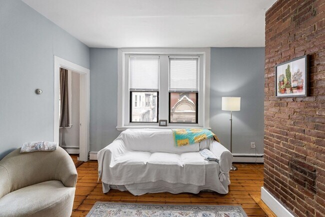 Foto del edificio - 2 Pearl St Pl