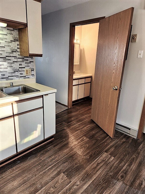 1285 Bartosh Ln, River Falls, WI 54022 Apartments in River Falls, WI