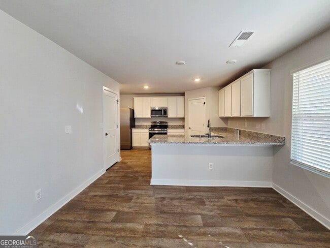 Building Photo - 418 Sweetwood Ct