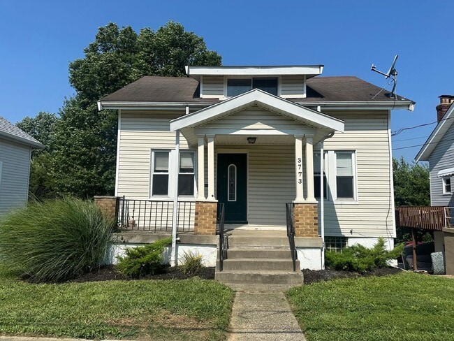 BRIDGETOWN - Charming 3 Bed 2 Bath w 1 Car - BRIDGETOWN - Charming 3 Bed 2 Bath w 1 Car House