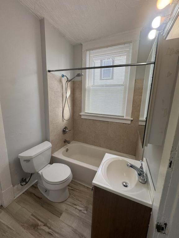 Building Photo - 569 Flatt Terrace