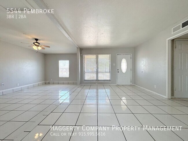 Foto del edificio - 5544 Pembroke-