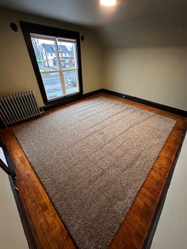 Foto del edificio - 2500 S Saginaw St