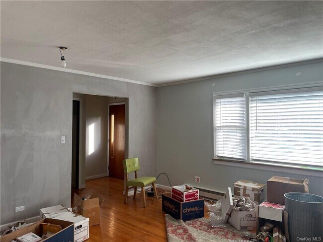 Building Photo - 9 Ernest Dr