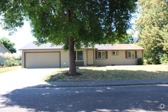 Building Photo - 1931 NE 17th Ave