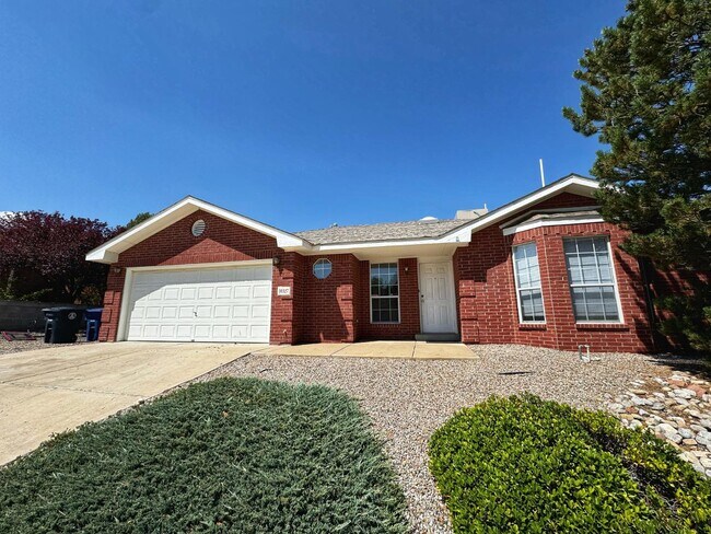 Foto del edificio - 10327 Cedar Springs Pl NW