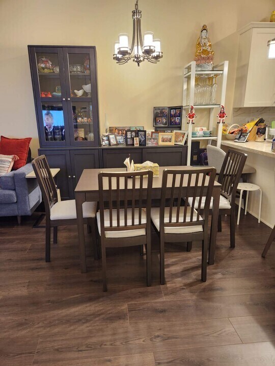 Building Photo - 20376 86 Av