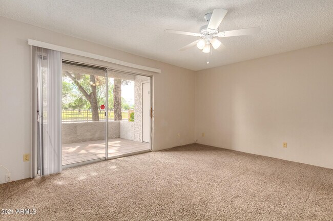Building Photo - 4444 E Paradise Village Pkwy N