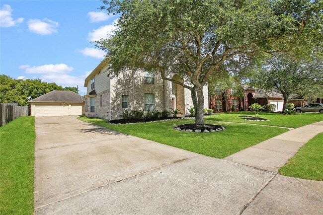 Building Photo - 8409 Nahas Ct