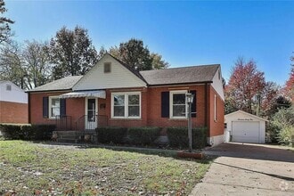 Building Photo - 1465 W Duchesne Dr
