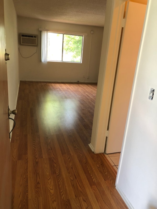 Building Photo - 5929 Laurel Canyon Blvd