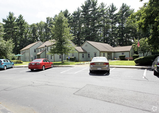 Building Photo - Elizabeth Brook Apartments