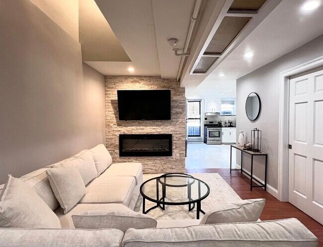 Foto del edificio - 2230 49th St