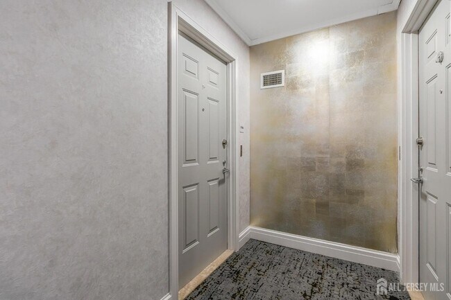 Foto del edificio - 1 Spring St