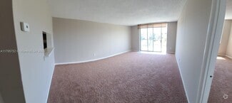 Building Photo - 484 NW 165th St