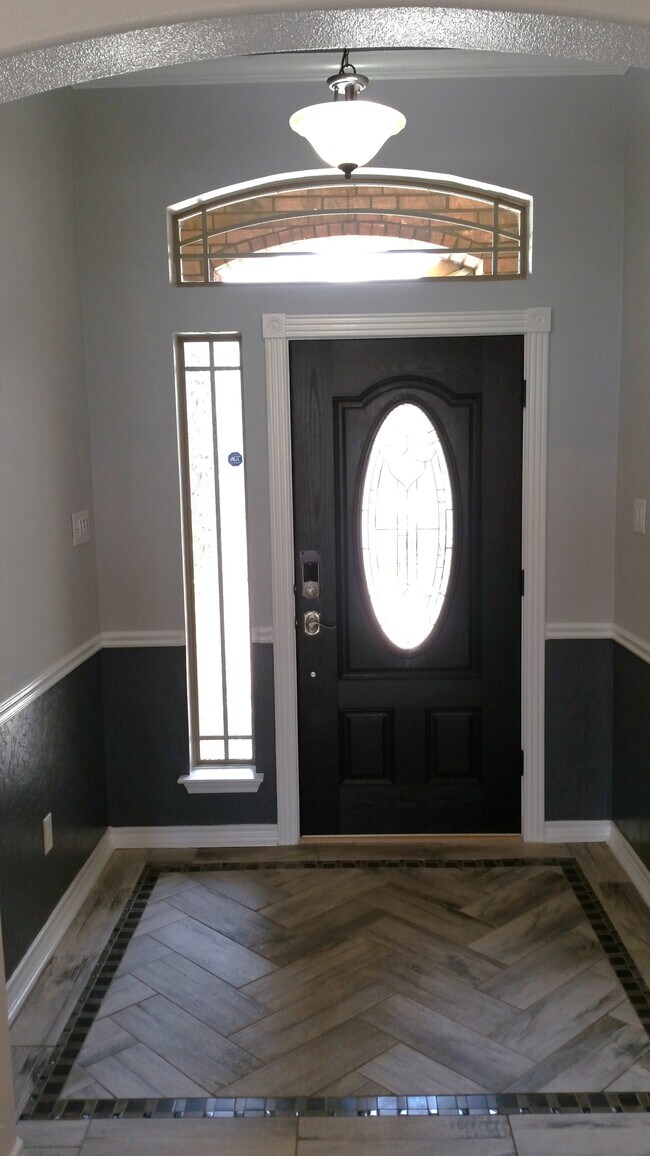 Foto del edificio - 220 Black Walnut Ct