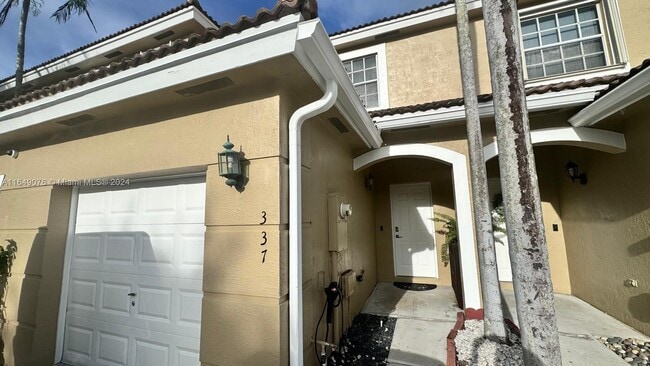 Building Photo - 337 SW 121st Ave