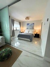 Building Photo - 1390 Ocean Dr