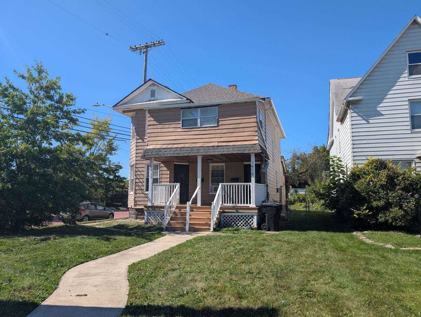 1476 W 107th St Cleveland, OH 44102 – photo 1