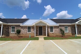 Building Photo - 104 Waybill Circle