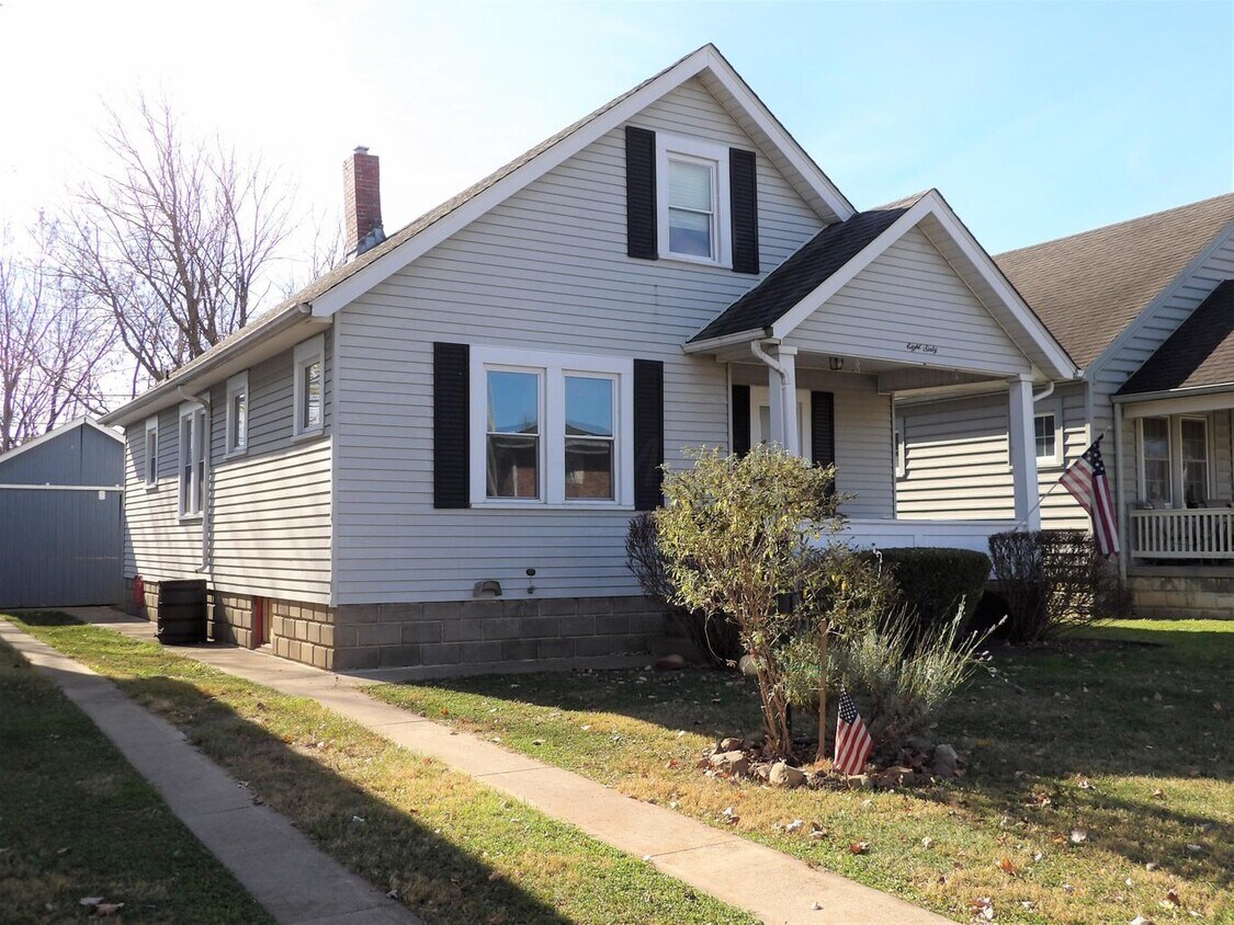 860 E Wheeling St, Lancaster, OH 43130 House Rental in Lancaster, OH