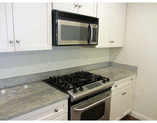 Building Photo - 116 Rantoul St