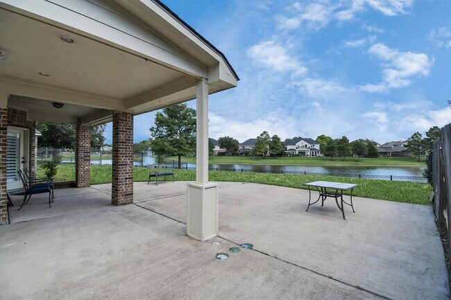 Foto del edificio - 2026 Arbor Cove