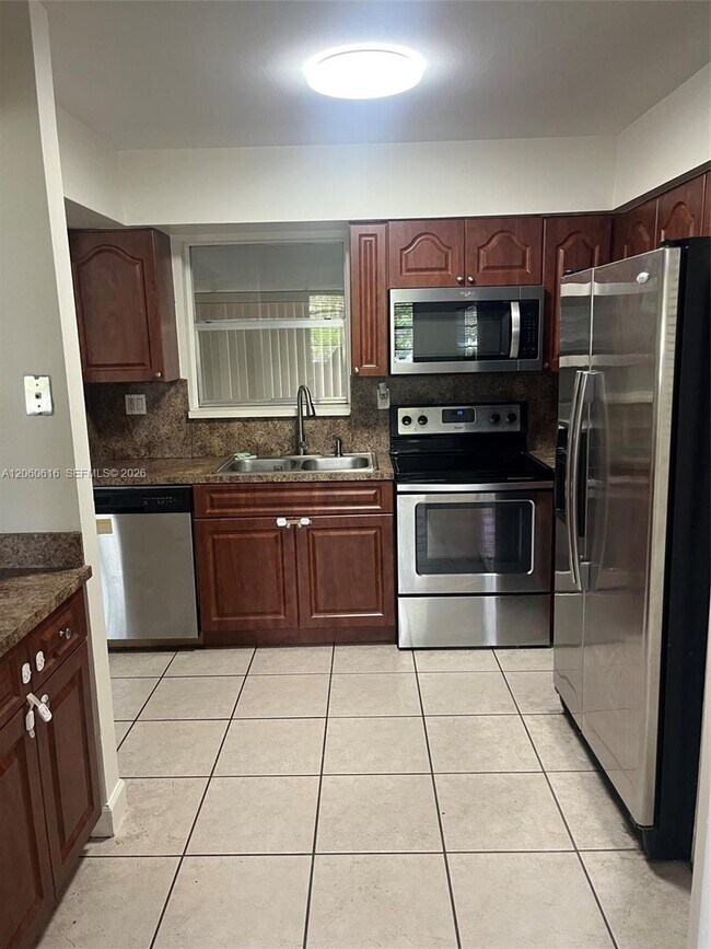 Foto del edificio - 9224 SW 4th Terrace