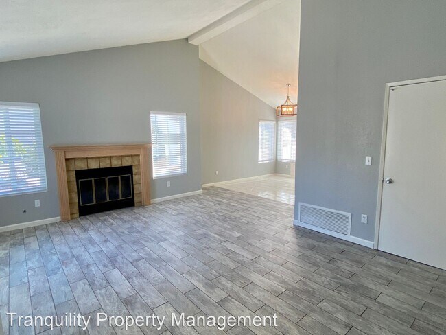 Building Photo - 2 br, 2 bath House - 8504 Happy Way N.
