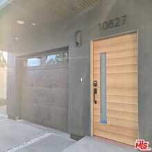 Building Photo - 10827 Peach Grove St