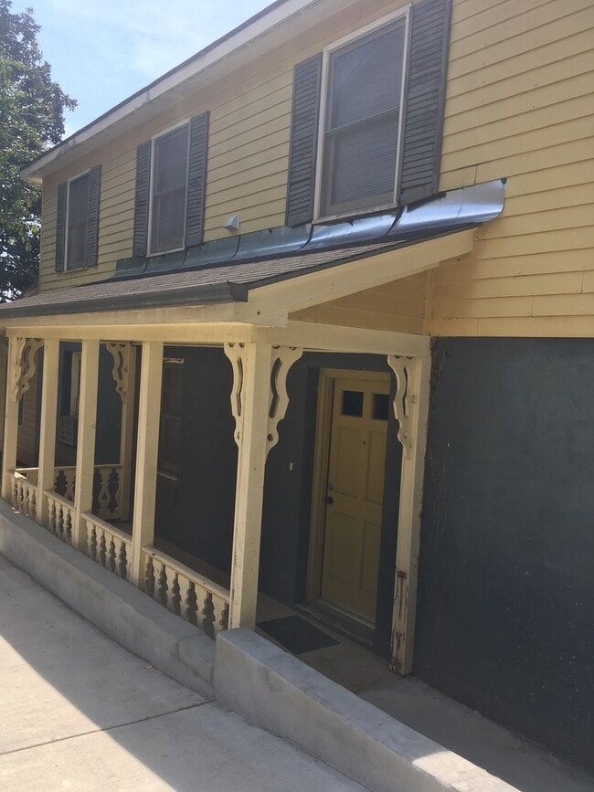 Foto del edificio - 520 W Hancock St