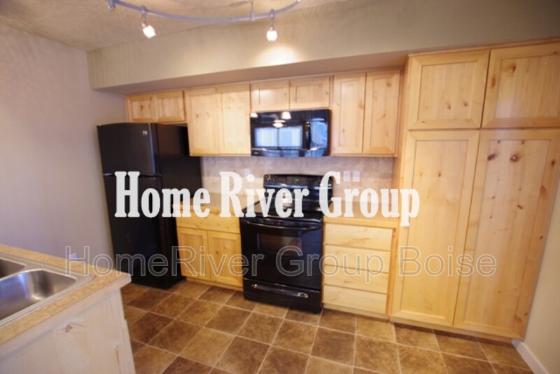 Foto principal - 9129 W Brogan Dr