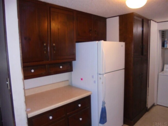 Building Photo - 5624 Gates Dr