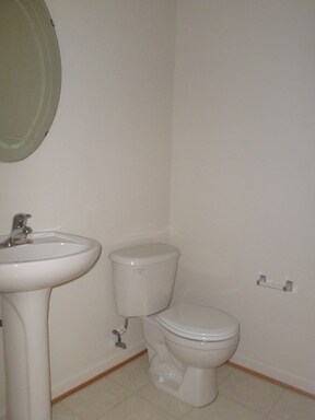 Building Photo - 4712 Hanrahan Pl