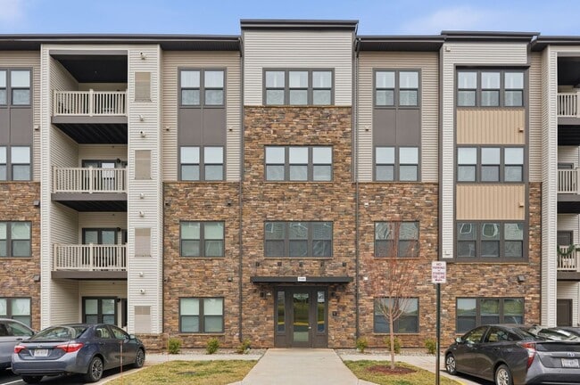 Photo - Move right into this immaculate, nearly new 2-bedroom, 2-bath condo offering modern finishes and ...