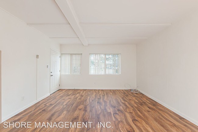 Building Photo - 3874-38765 Haines St