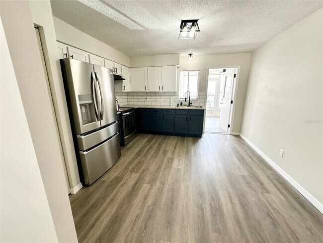 Foto del edificio - 3127 Villa Rd