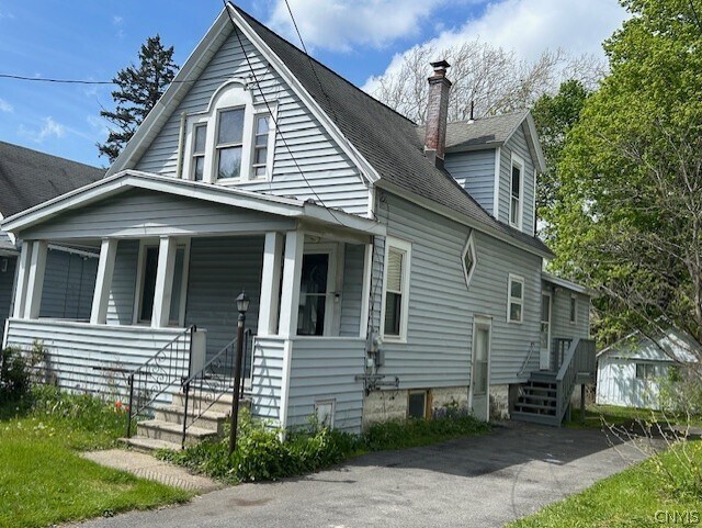 Foto del edificio - 210 W Matson Ave