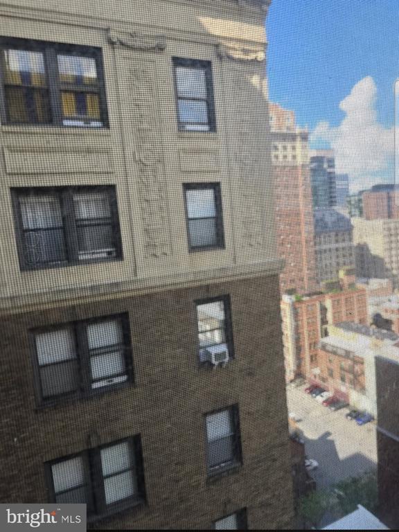 Foto del edificio - 1324 Locust St