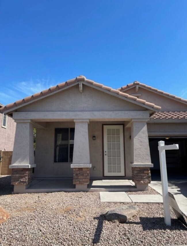 Building Photo - SUN GROVES 3 BED 2 BATH CHANDLER HOME
