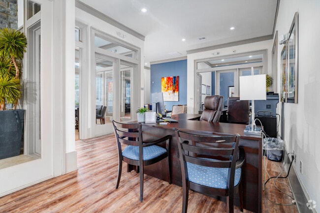 Leasing Office - Aria Victoria