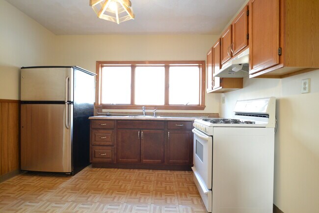 Foto del edificio - 36 Montfern Ave