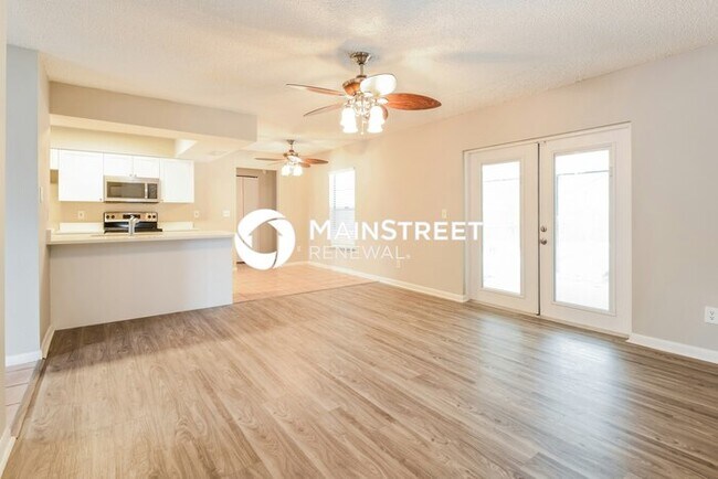 Foto del edificio - 4 Bedroom Pet-Friendly Home in Valrico, FL...