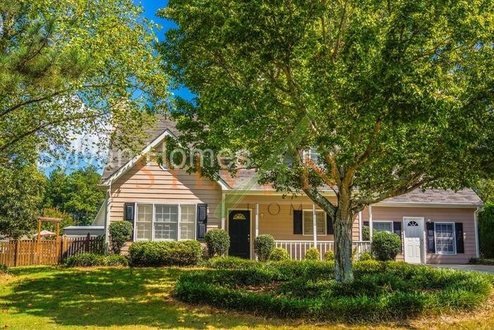 Primary Photo - 2340 Huntington Dr