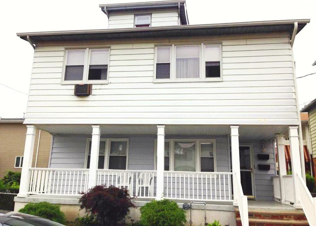 70 Elm St, Elmwood Park, NJ 07407 Apartments in Elmwood Park, NJ