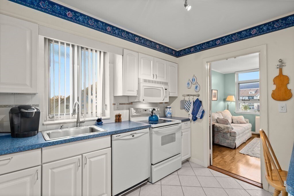 Foto principal - 2 Hammond Pond Pkwy