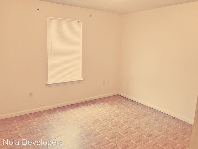 Foto del edificio - 2 br, 1 bath Apartment - 854 N Donmoor