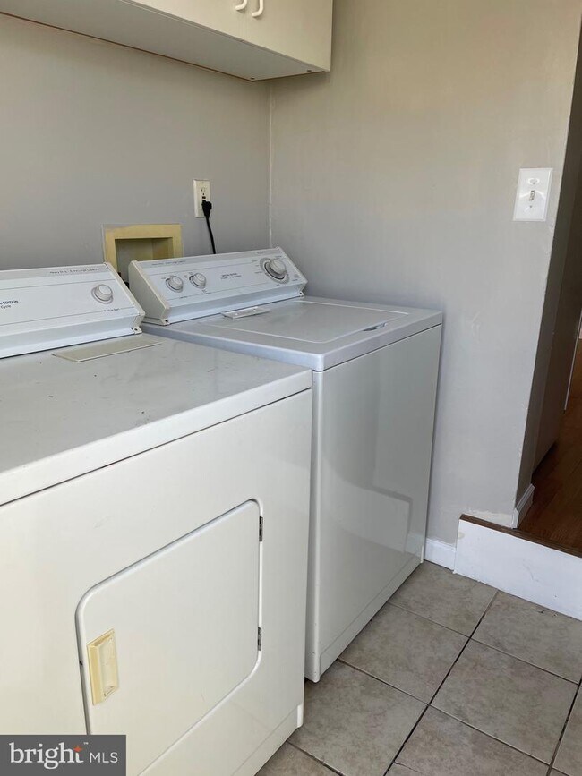 Foto del edificio - 2560 E Elkhart St