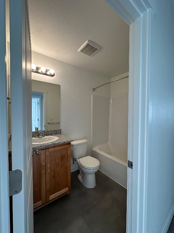 Foto del edificio - 681 NE Autumn Ridge Dr