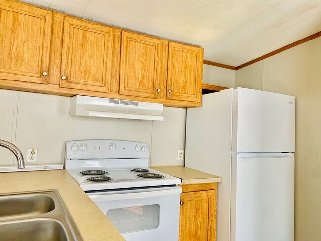 Building Photo - Cute 2 bed/1 bath mobile home in Opelousas